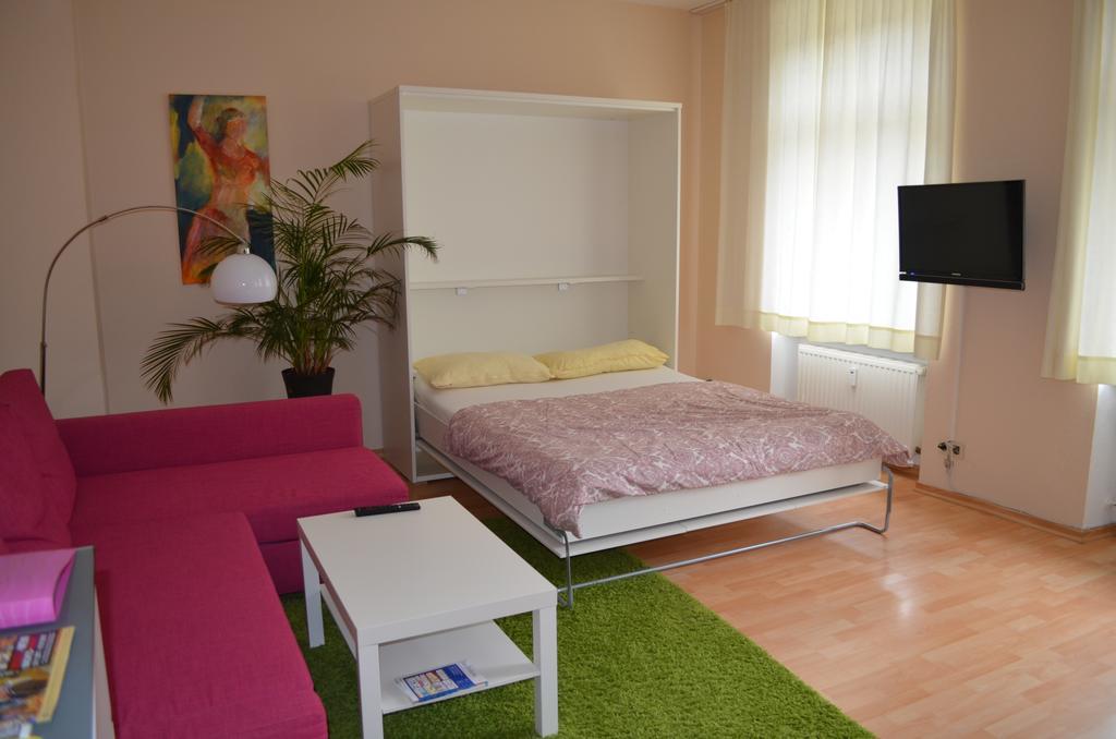 Ferienwohnung Barfly Traben-Trarbach Exteriör bild